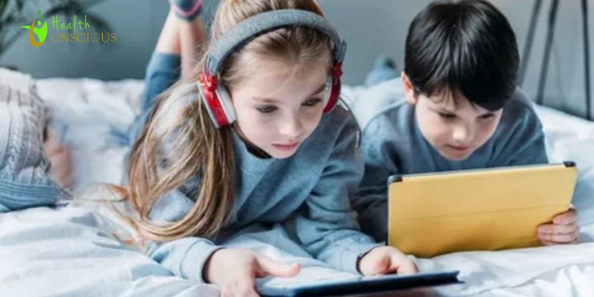 Children Who Spend More Time on Social Media Score Lower on Reading and Memory Tests, Study Finds